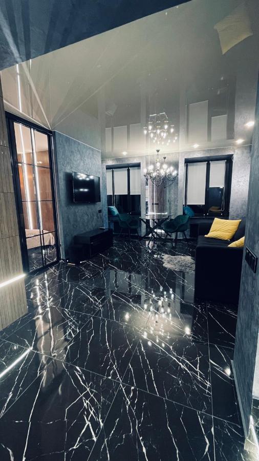 Luxury Design Apartments In The Center Of Kiev Exterior foto